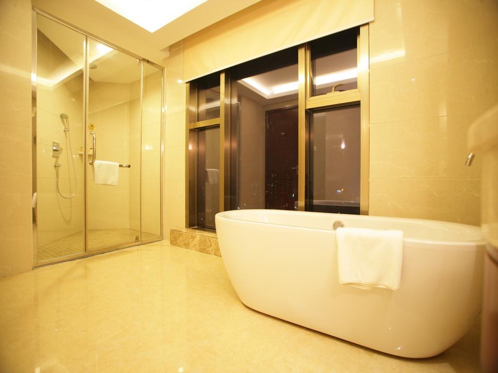 Dongguan Huilihua Hotel Exterior foto